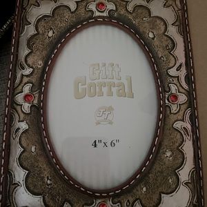 Coral photo frame